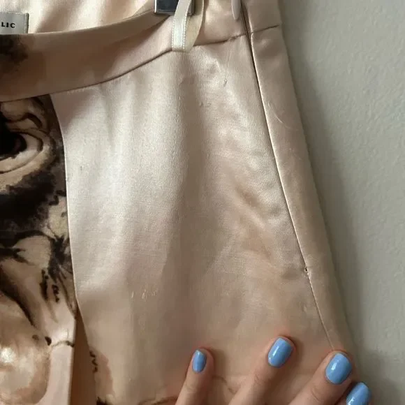 Banana republic silk blend printed skirt  4 - Picture 5 of 9